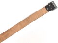 Deutschland nach 1945, Zweidornkoppel aus Rot Kreuz Beständen. Gesamtlänge 103cm