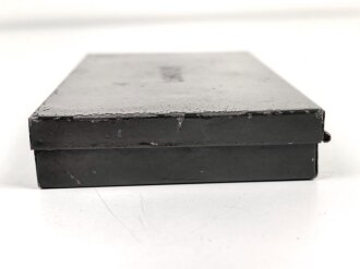 "Salben" Behälter Wehrmacht. Originallack, 8 x 15 x 2cm. Ungereinigt