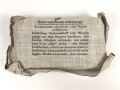 Verbandpäckchen Wehrmacht für den Verbandkasten. Großes Modell datiert 1943