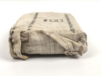 Verbandpäckchen Wehrmacht für den Verbandkasten. Großes Modell datiert 1943