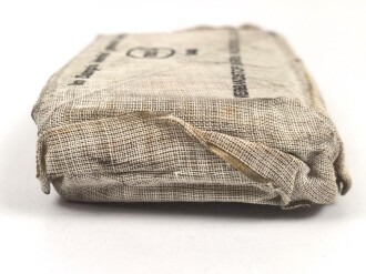 Verbandpäckchen Wehrmacht für den Verbandkasten. Großes Modell datiert 1943