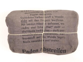 Verbandpäckchen Wehrmacht für den Verbandkasten. Großes Modell datiert 1944