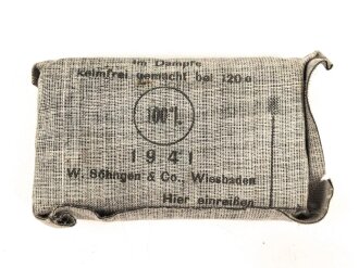 Verbandpäckchen Wehrmacht für den Verbandkasten. Kleines Modell datiert 1941