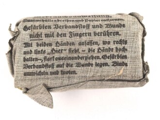 Verbandpäckchen Wehrmacht für den Verbandkasten. Kleines Modell datiert 1941