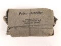 Verbandpäckchen Wehrmacht für den Verbandkasten und die Verbandspäckchentasche der Feldbluse. Kleines Modell datiert 1938