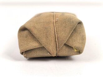 Verbandpäckchen Wehrmacht für den Verbandkasten und die Verbandspäckchentasche der Feldbluse. Kleines Modell datiert 1938