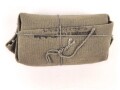 Verbandpäckchen Wehrmacht für den Verbandkasten und die Verbandspäckchentasche der Feldbluse. Kleines Modell datiert 1939