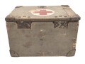 Transportkasten Wehrmacht für Sanitätsmaterial. Originallack, Maße 21 x 28 x 18cm