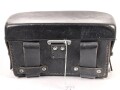 Deutsches Rotes Kreuz Sanitätslager Babelsberg, schwarze Koppeltasche in gutem Zustand