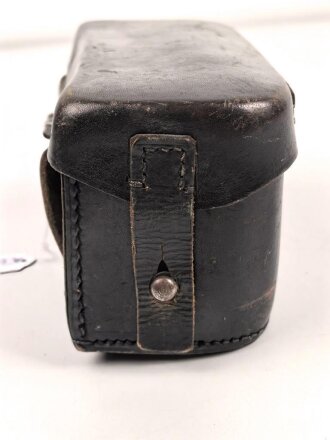 Deutsches Rotes Kreuz Sanitätslager Babelsberg, schwarze Koppeltasche in gutem Zustand