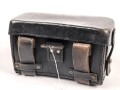Deutsches Rotes Kreuz Sanitätslager Babelsberg, schwarze Koppeltasche in gutem Zustand