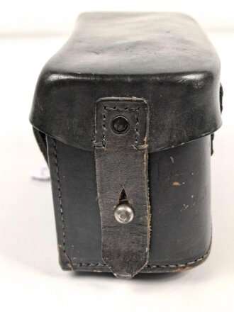 Deutsches Rotes Kreuz , schwarze Koppeltasche in gutem Zustand