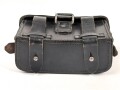 Deutsches Rotes Kreuz , schwarze Koppeltasche in gutem Zustand