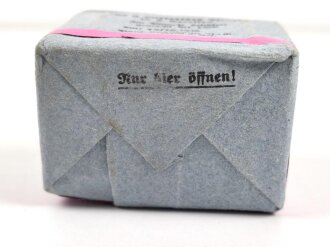 Pack "100g entfettete Watte" datiert 1936