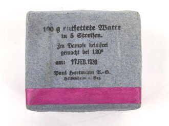 Pack "100g entfettete Watte" datiert 1936