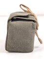 Pack "kombiniertes Preßstück" datiert 1935, in Hülle, gehört so in der KFZ Verbandkasten der Wehrmacht