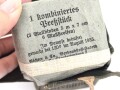 Pack "kombiniertes Preßstück" datiert 1935, in Hülle, gehört so in der KFZ Verbandkasten der Wehrmacht