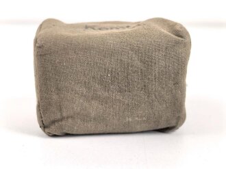 Pack "kombiniertes Preßstück" datiert 1942, in Hülle, gehört so in der KFZ Verbandkasten der Wehrmacht