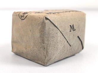 Pack "kombiniertes Preßstück" datiert 1944, in Hülle, gehört so in der KFZ Verbandkasten der Wehrmacht
