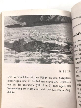 Bildheft 162 "Behelfsmäßige Verwundetenbeförderung Teil 1-4" datiert 1943, 189 Seiten, DIN A6, Umschlag defekt