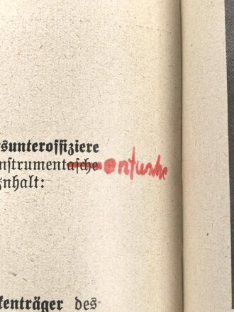 H.Dv. 59 "Unterrichtsbuch für Sanitäts-Unteroffiziere und Mannschaften" datiert 1939, 429 Seiten, DIN A5, guter Zustand