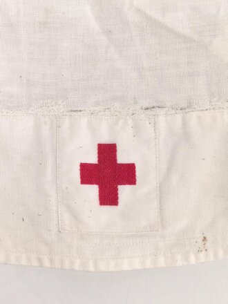 Haube für Rot-Kreuz Schwestern, stark gebraucht