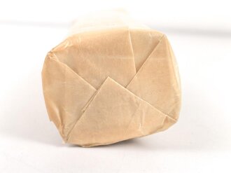Pack  " Chemisch reine Verbandwatte" datiert 1939. Breite 21cm