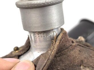 Labeflasche für Sanitätspersonal der Wehrmacht. Der Deckel vor lnger Zeit unrichtig ergänzt, mit dem seltenen Trageriemen