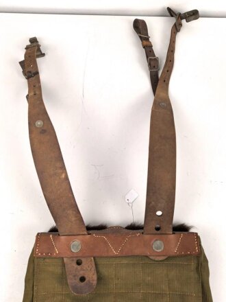 "Feldscher" ( Sanitäter ) Tornister datiert 1941. Leicht getragen, guter Gesamtzustand