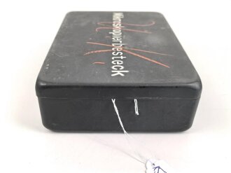 Mikroskopier Besteck der Wehrmacht, ungebrauchtes Stück, selbst das sehr seltene Rasiermesser ist enthalten