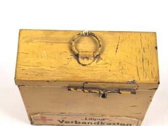 "Lilliput" Verbandkasten. Sicherlich nach dem Krieg unter verwendung von liegengebliebenem Wehrmachtmaterial  zusammengestellt