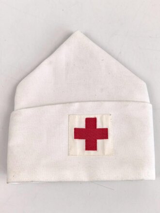 Rot Kreuz Schwesternhaube, Alter und Herkunft unbekannt