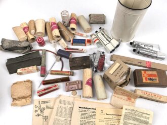 Konvolut Sanitätsmaterial. Alles mehr oder weniger defekt, die Umverpackungen jeweils leer