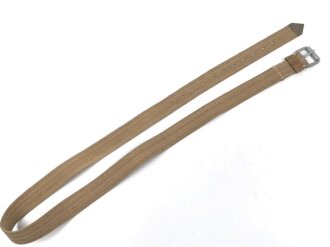 Webleinenriemen Wehrmacht, Breite 40mm, Gesamtlänge 169cm. Ungetragenes Stück