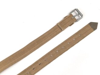 Webleinenriemen Wehrmacht, Breite 40mm, Gesamtlänge 169cm. Ungetragenes Stück