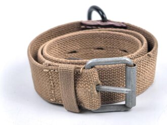 Webleinenriemen mit großem D-Ring Wehrmacht, Breite 40mm, Gesamtlänge 99cm. Ungetragenes Stück