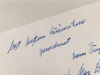 Max Domarus, eigenhändige Unterschrift vom Dezember 1962, auf Karte, diese eingeklebt im seinem Buch " Hitler - Reden und Proklamation , 1. Band"