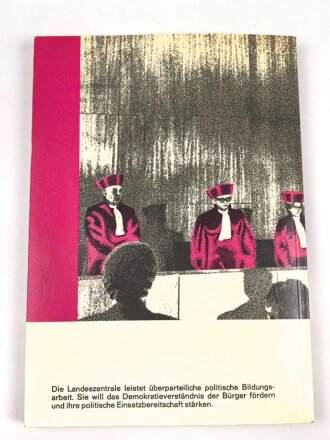 Ernst Gottfried Mahrenholz, Vizepräsident des Bundesverfassungsgerichts, eigenhändige Widmung  datiert 1991. Auf Vorsatzblatt des Buches  " Das Bundesverfassungsgericht" von Horst Säcker