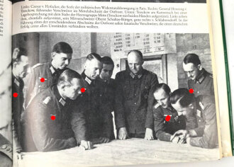 Otto Ernst Remer Generalmajor a.D., eigenhändige Unterschrift auf Vorsatzblatt seines Buches " Verschwörung und Verrat an Hitler" . Datiert 1990