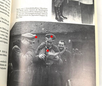 Otto Ernst Remer Generalmajor a.D., eigenhändige Unterschrift auf Vorsatzblatt seines Buches " Verschwörung und Verrat an Hitler" . Datiert 1990