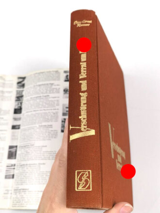 Otto Ernst Remer Generalmajor a.D., eigenhändige Unterschrift auf Vorsatzblatt seines Buches " Verschwörung und Verrat an Hitler" . Datiert 1990