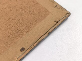 "Seeteufel" Korvettenkapitän Felix Graf v. Luckner, eigenhändige Unterschrift auf gerahmtem Druck, Maße des Rahmens 24,5 x 32cm