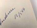 "Seeteufel" Korvettenkapitän Felix Graf v. Luckner, eigenhändige Unterschrift  samt Widmung von 1964, auf Vorsatzblatt seines Buches " Aus siebzig Lebenjahren"