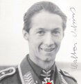 Walter Schuck, Jagdgeschwader 5, Ritterkreuz mit Eichenlaub, Eigenhändige Nachkriegs Unterschrift auf Reprofoto 9 x 9,5cm