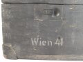 Transportkasten für ein Minensuchgerät Wien 41 der Wehrmacht, Originallack, ungereinigtes Stück