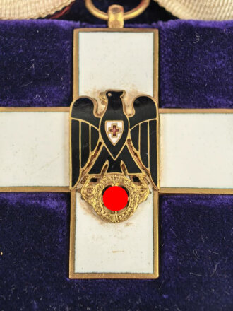 Deutsches Rotes Kreuz,  Ehrenzeichen 3. Stufe (1937-1939)...