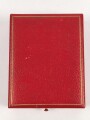 Deutsches Rotes Kreuz,  Ehrenzeichen 3. Stufe (1937-1939) an Damenschleife, in Etui von Godet Berlin.