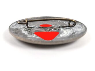 Brosche "Kriegserntedank an die Bäuerin - Landesbauernschaft Alpenland", 51 mm