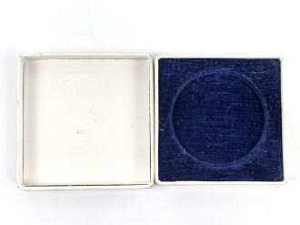 Silberne Medaille " 60 Jahre Deutsches Reich 1871-1931" Randprägung " Sächs. Münze 835" Durchmesser 36mm, in zugehöriger ? Schachtel.