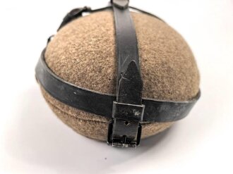 Labeflasche für Sanitätsmaterial der Wehrmacht. CFL 39 durchgestempelt